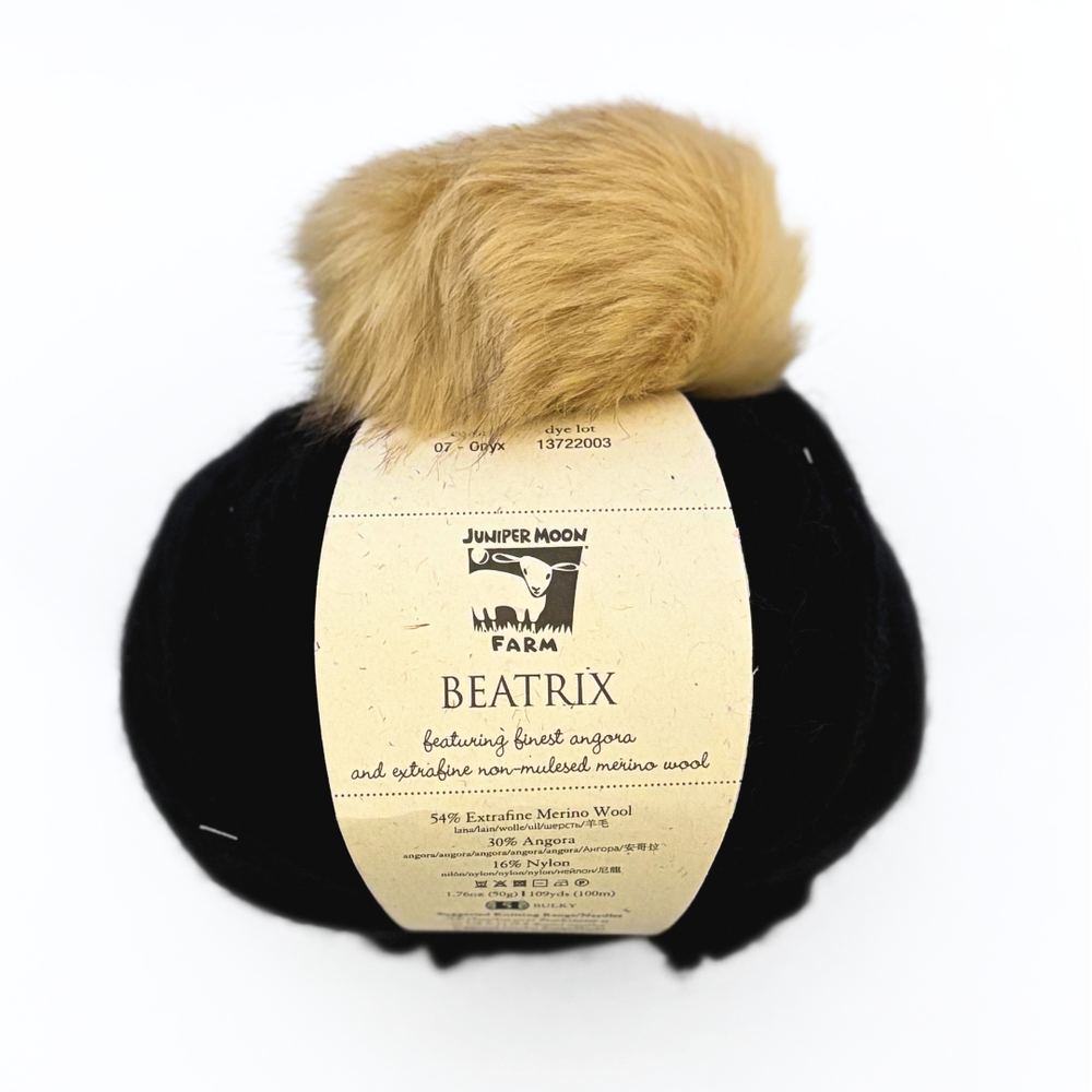 Onyx w/ Small Tan pompom