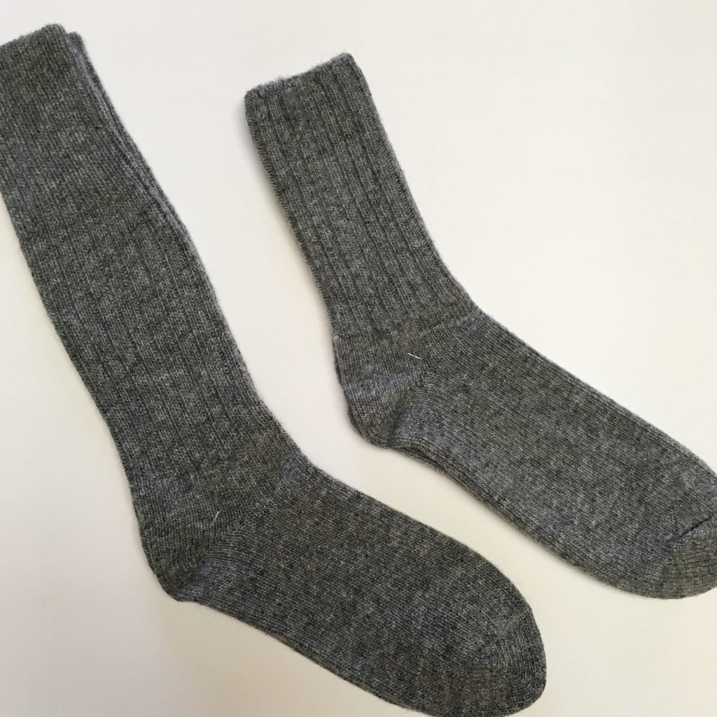 The Yarn Therapist: MICROSTRIPE Self-Striping Sock – Little Red Mitten