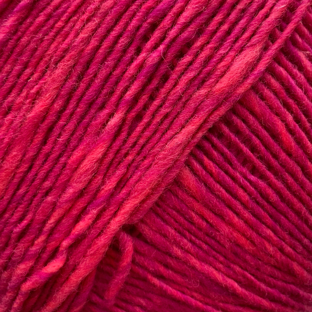 Merino / Silk - Blended Combed Top – Little Red Mitten