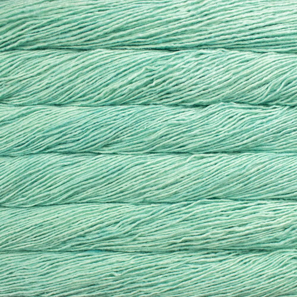 083 Water Green