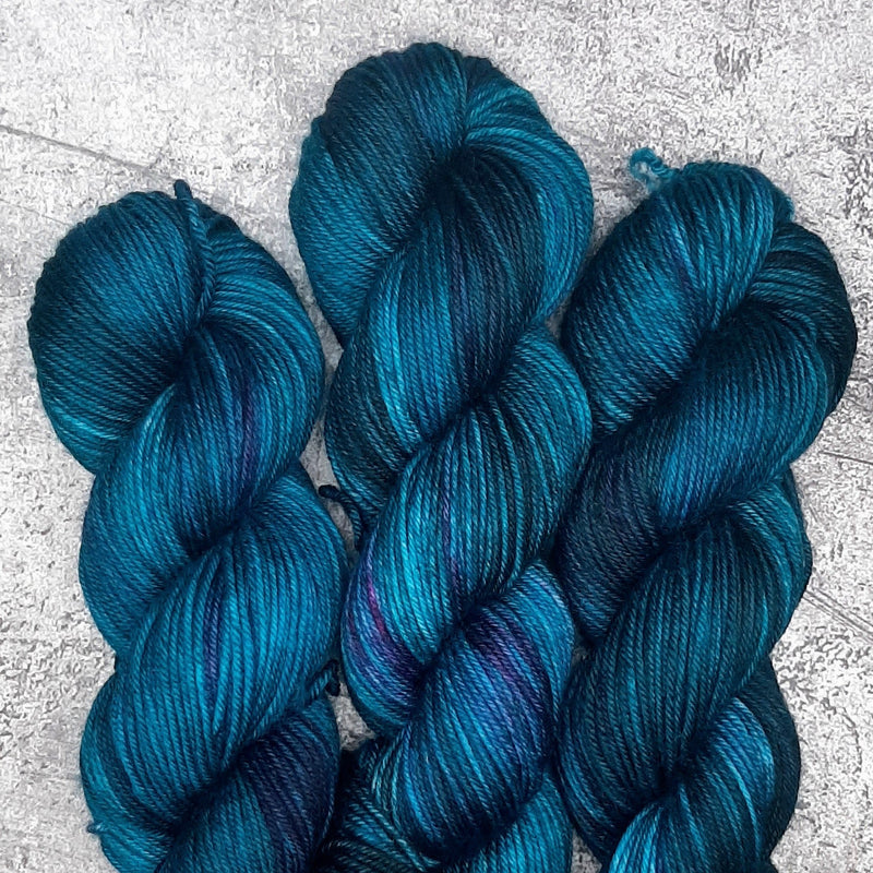 Feisty Fibres: Classic Sox