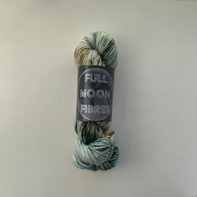 Full Moon Fibres Moonwalk Worsted